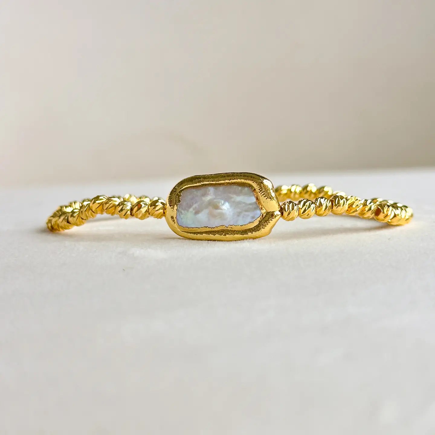 Easton Elle Beam Stretch Pearl Bracelet