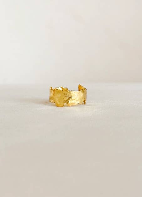 Easton Elle Hammered Ring