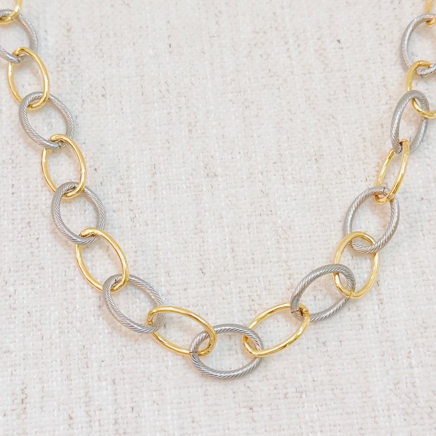 Cabled Two Tone Chain Necklace
