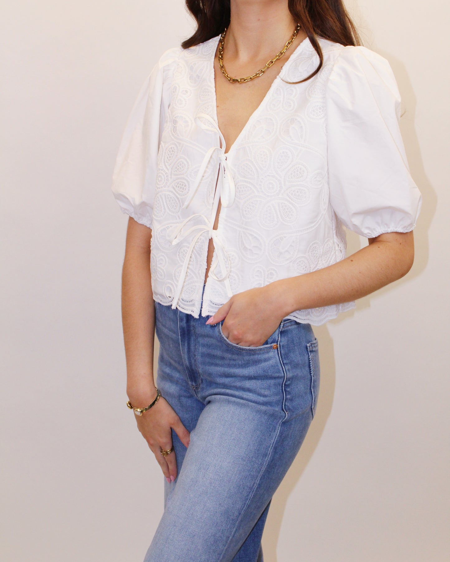 Yazmena Embroidered Blouse