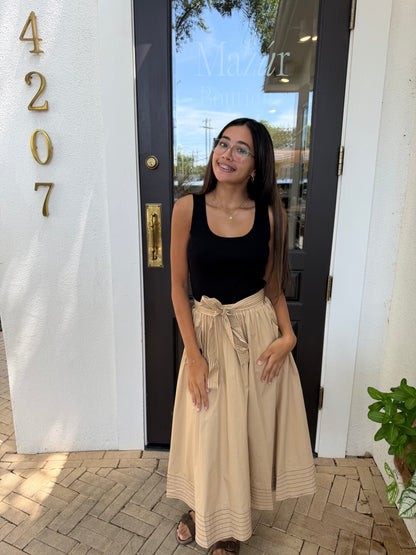 Marrie Sleeveless Midi Dress